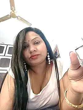 Cute-Janvi20 online show from November 2025 05:04:02 PM