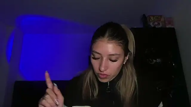 AriaBliss- online show from January 2026 07:48:02 PM