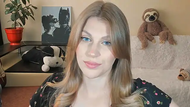 Snapshot of JuliaMuuun chatting on September 2025 10:15:01 AM JuliaMuuun online show from September 2025 10:15:01 AM