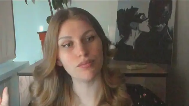 Snapshot of JuliaMuuun chatting on March 2026 09:18:02 PM JuliaMuuun online show from March 2026 09:18:02 PM