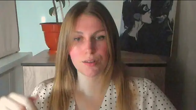 Snapshot of JuliaMuuun chatting on March 2026 06:46:01 PM JuliaMuuun online show from March 2026 06:46:01 PM