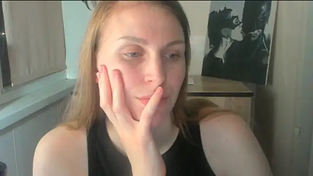 Snapshot of JuliaMuuun chatting on April 2026 09:21:02 PM JuliaMuuun online show from April 2026 09:21:02 PM