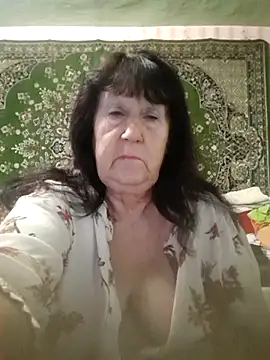 CrystalLime6411 online show from October 2025 04:52:01 AM