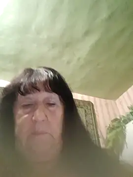 CrystalLime6411 online show from October 2025 07:33:01 PM