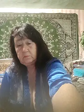 CrystalLime6411 online show from October 2025 10:11:01 PM