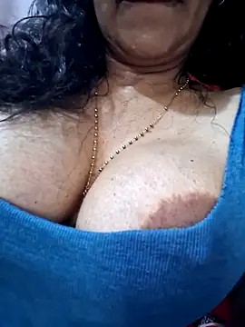 floresblancas online show from February 2026 10:26:01 PM