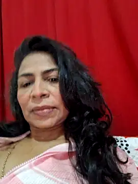 Snapshot of floresblancas chatting on April 2026 01:25:02 PM floresblancas online show from April 2026 01:25:02 PM