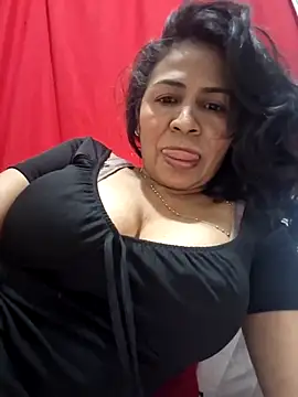 Snapshot of floresblancas chatting on April 2026 01:58:02 AM floresblancas online show from April 2026 01:58:02 AM