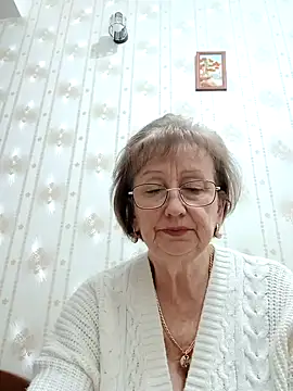 AlikaSwan5821 online show from November 2025 07:59:02 PM