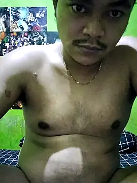 Snapshot of bagasFreedom chatting on June 2026 06:29:02 PM bagasFreedom online show from June 2026 06:29:02 PM