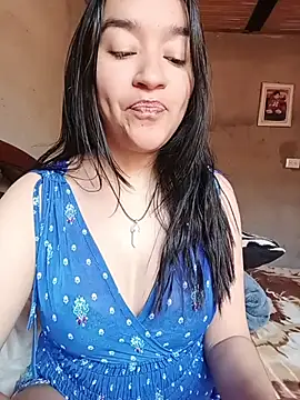 Williams Hera online show from November 2025 07:18:02 PM