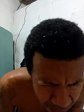 Snapshot of moreno25centimetro chatting on May 2026 11:54:02 PM moreno25centimetro online show from May 2026 11:54:02 PM
