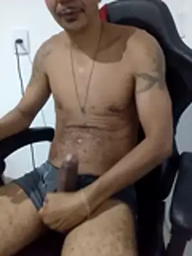 moreno25centimetro online show from July 2026 11:23:02 PM