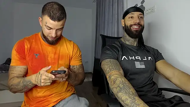 Chrisjordan66 online show from October 2025 06:00:01 AM