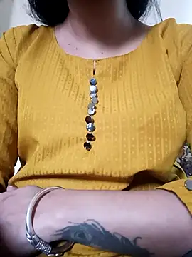 lovelysona11 online show from December 2025 07:24:01 AM