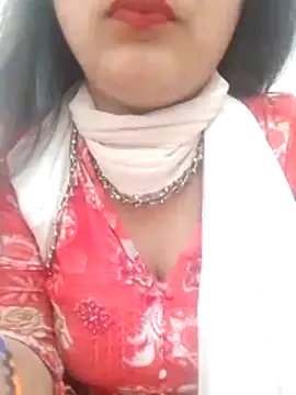 Snapshot of Babe_Doll04 chatting on April 2026 10:36:01 AM Babe Doll04 online show from April 2026 10:36:01 AM