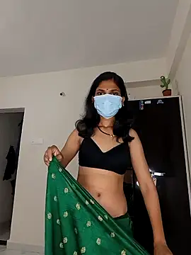 Snapshot of Shivani2002 chatting on May 2026 04:46:02 PM Shivani2002 online show from May 2026 04:46:02 PM