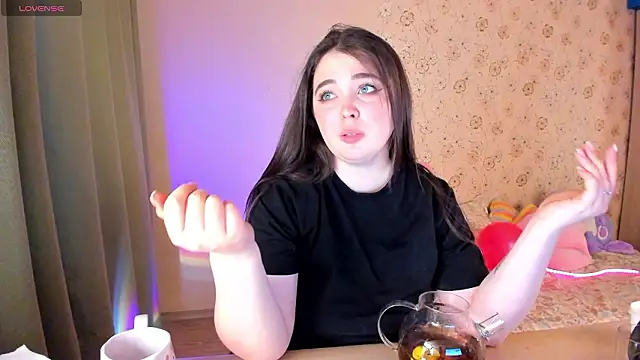 Alice next door online show from February 2026 01:52:02 PM