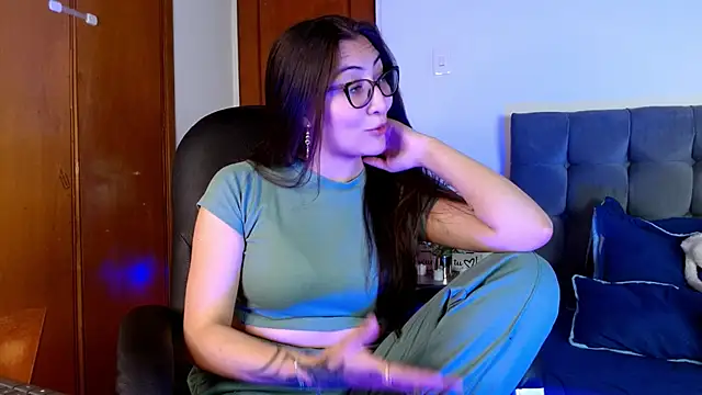 Snapshot of Liana_99 chatting on September 2025 04:41:02 PM Liana 99 online show from September 2025 04:41:02 PM