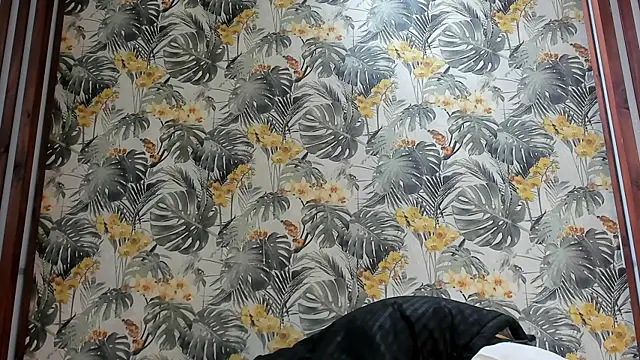 ItaloMoore online show from September 2025 11:03:01 AM