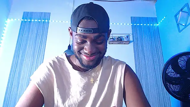 Snapshot of eebony_stallion chatting on February 2026 03:12:02 AM eebony stallion online show from February 2026 03:12:02 AM