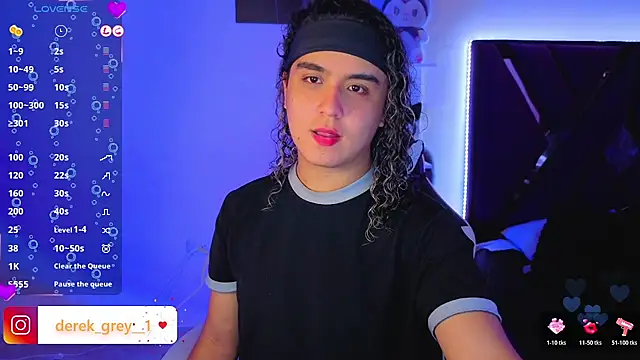 derek greyy  online show from April 2026 09:37:01 PM