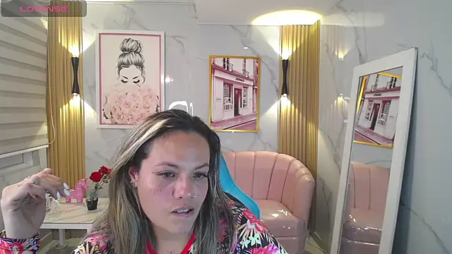 Jade Jones a online show from November 2025 03:42:02 AM