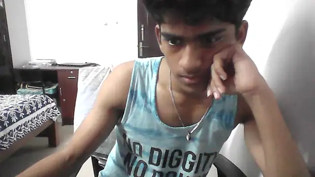 Snapshot of kjohn20 chatting on October 2025 08:01:01 AM kjohn20 online show from October 2025 08:01:01 AM