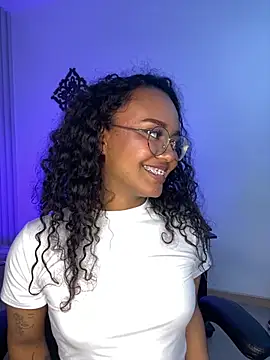 Snapshot of Terry_ebony chatting on September 2025 04:58:02 AM Terry ebony online show from September 2025 04:58:02 AM