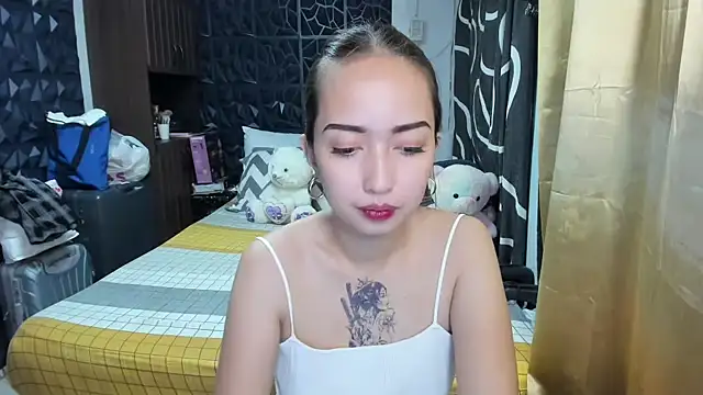 Soft Angel8 online show from November 2025 01:06:01 PM