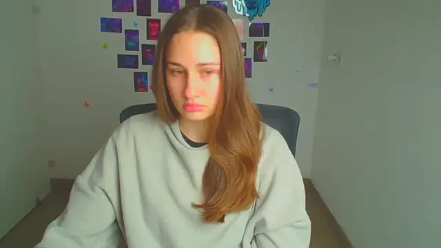 Stefanie Sweet online show from March 2026 06:51:01 AM