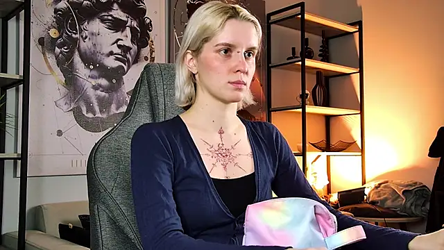 BethanyCloud online show from April 2026 08:17:02 AM