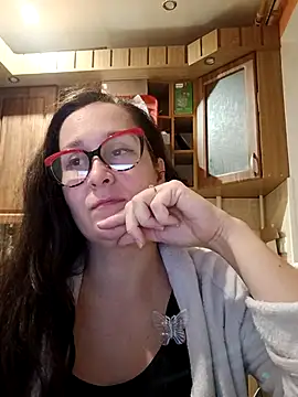 Amandda  online show from October 2025 05:59:01 PM