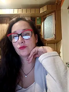 Amandda  online show from October 2025 06:41:02 PM