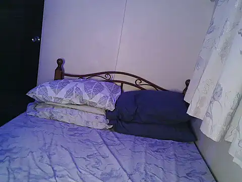 Snapshot of Taylor_smith_0 chatting on October 2025 02:02:01 PM Taylor smith 0 online show from October 2025 02:02:01 PM