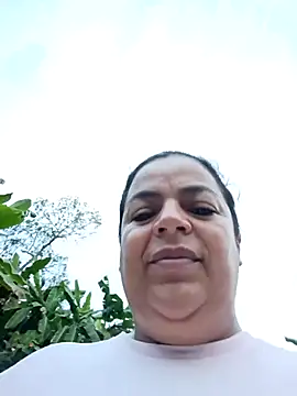 Mia-Glow online show from March 2026 11:16:02 AM