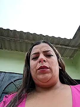 Mia-Glow online show from March 2026 12:52:01 PM