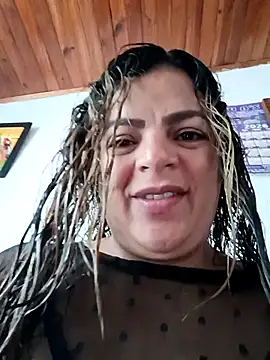 Mia-Glow online show from March 2026 12:54:01 PM