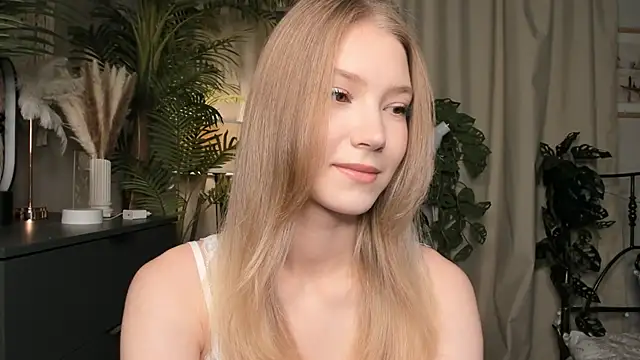 ChinBonnell online show from October 2025 05:38:01 AM