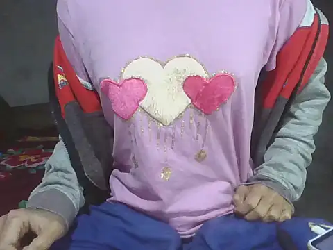 mala2580 online show from December 2025 07:11:02 PM