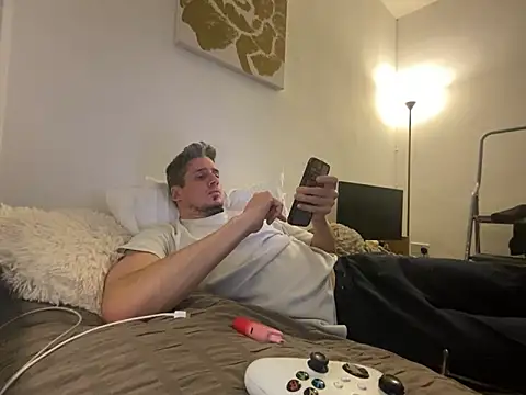 shyandchilling online show from April 2026 07:55:01 PM