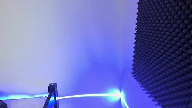 Snapshot of Ellope_ chatting on October 2025 03:36:02 AM Ellope online show from October 2025 03:36:02 AM