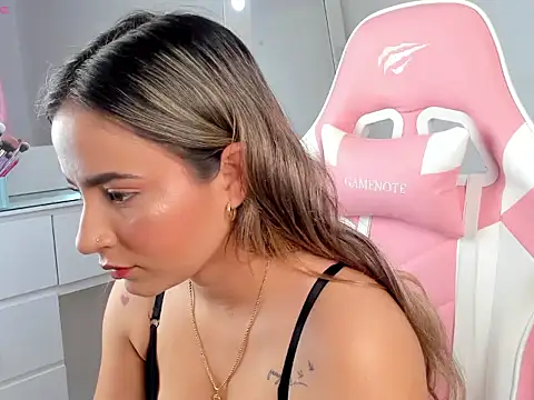 Snapshot of Saloome_miller chatting on October 2025 02:50:02 AM Saloome miller online show from October 2025 02:50:02 AM