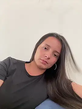 Mia jhoonson online show from March 2026 08:04:01 PM