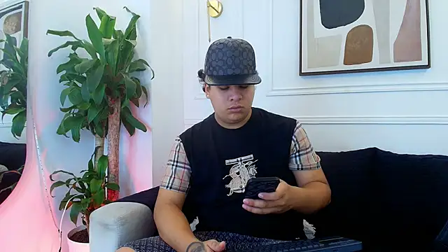 Naim Bennetsex online show from November 2025 06:30:01 PM