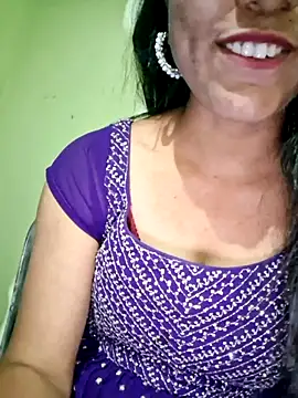 Snapshot of Telugu___Sexygirl___Naidu chatting on February 2026 04:33:02 AM Telugu Sexygirl Naidu online show from February 2026 04:33:02 AM