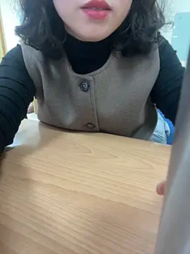 -NhaKy22 online show from February 2026 08:12:01 AM