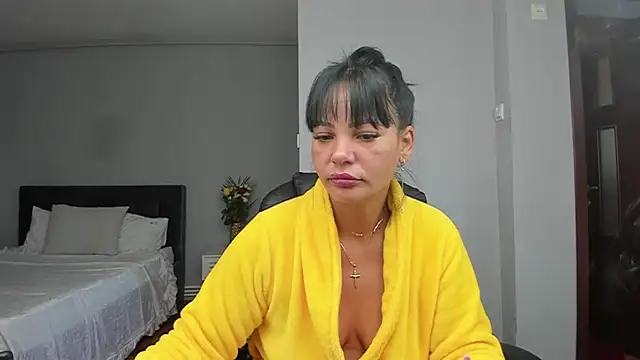 Ella sweety00 online show from October 2025 05:28:02 AM