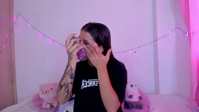 Abby roussee online show from September 2025 12:54:02 PM