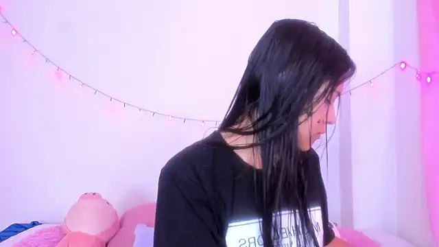 Abby roussee online show from October 2025 02:06:02 PM